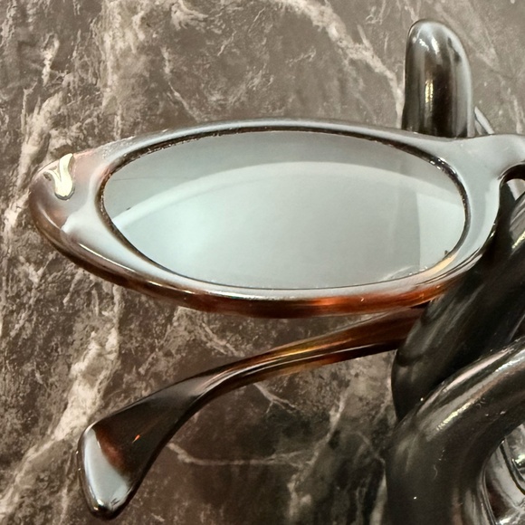 RAY-BAN Bausch & Lomb 1960’s “Alita" Cat Eye Sunglasses Vintage - Picture 3 of 16